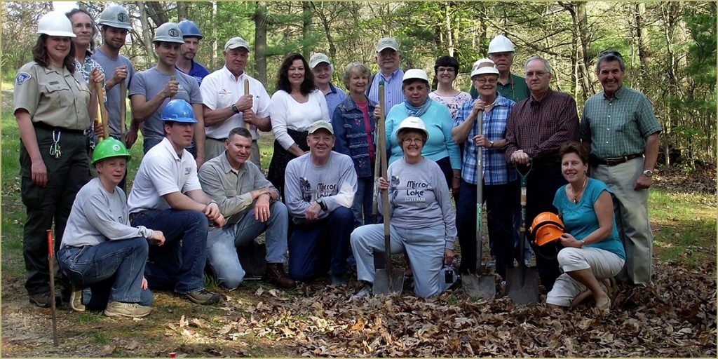 Amphiteater work crew